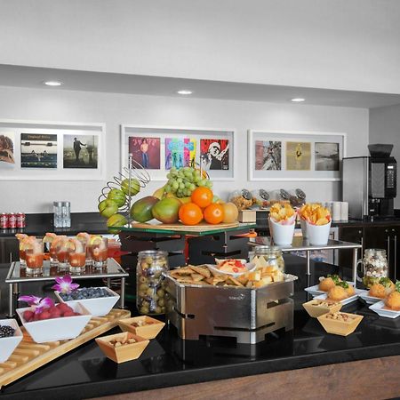 Renaissance Indianapolis North Hotel Carmel Dış mekan fotoğraf